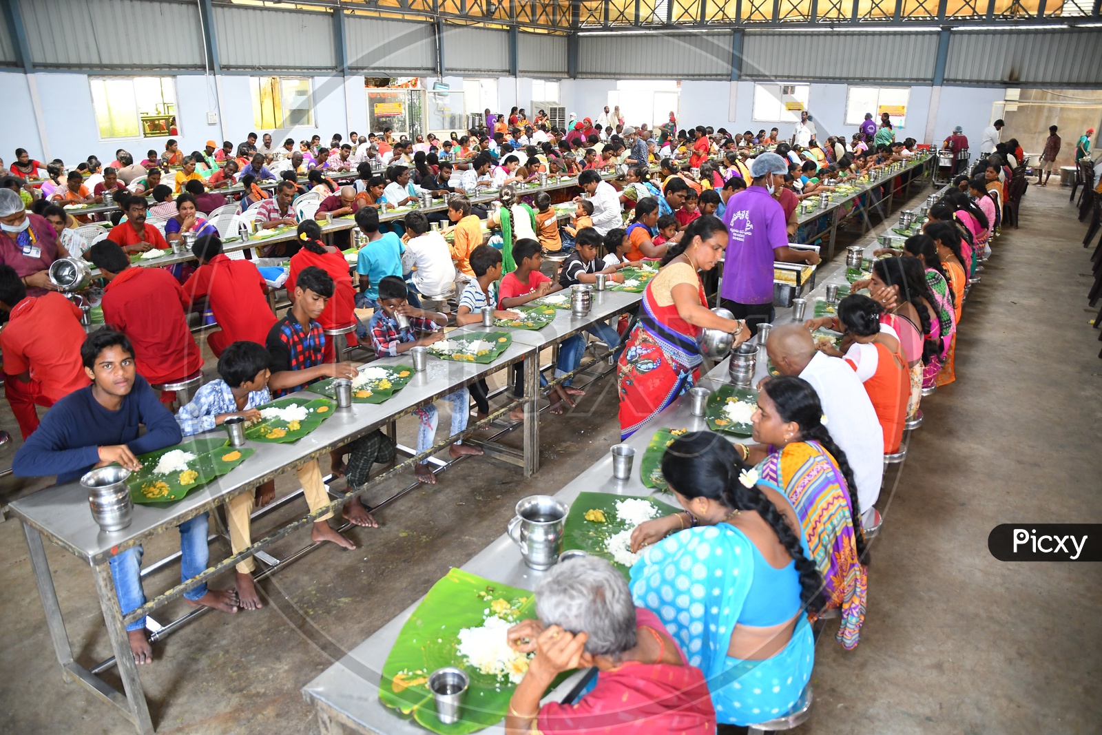 Old Age Support by Members & Volunteers 